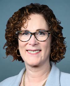 Val T. Hoyle profile photo