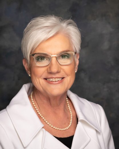 Dolly Henley profile photo