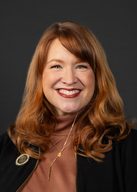 Lindsay James profile photo
