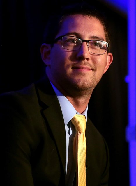 Daniel Zolnikov profile photo