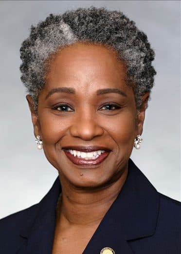 Val Applewhite profile photo